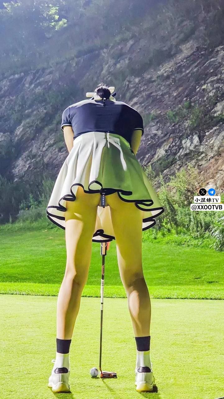 美女公寓（老婆和按摩师的后续全集共8部以及老婆的私人联系方式下面自取吧）